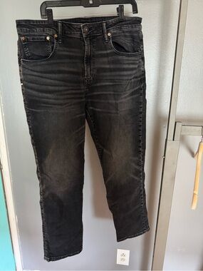 American Eagle Outfitters Men's Black Slim Straight Jeans